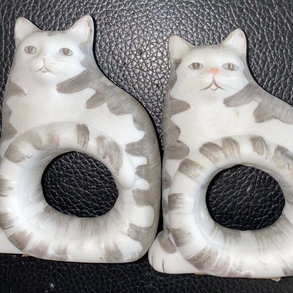 Mary Lake Thompson for Silvestri Porcelain Cat Napkin Rings Holders Set of Two - Picture 2 of 12